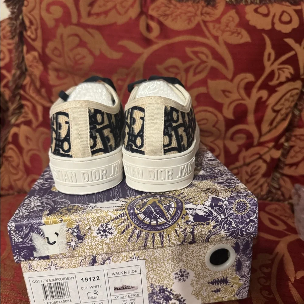 Dior Walk n Dior Sneaker - Picture 5 of 7